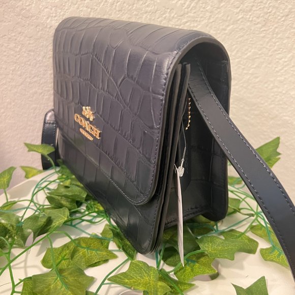 coach Brynn Flap Crossbody C5631 - Picture 2 of 7